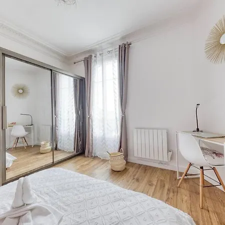 Appartamento Centre de Paris à 10min, gare à 2 min à pieds, Parking privé gratuit Choisy-le-Roi